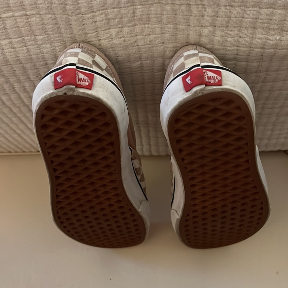 Vans Slip-On Checkerboard Sneakers in Beige and White - Picture 2 of 3